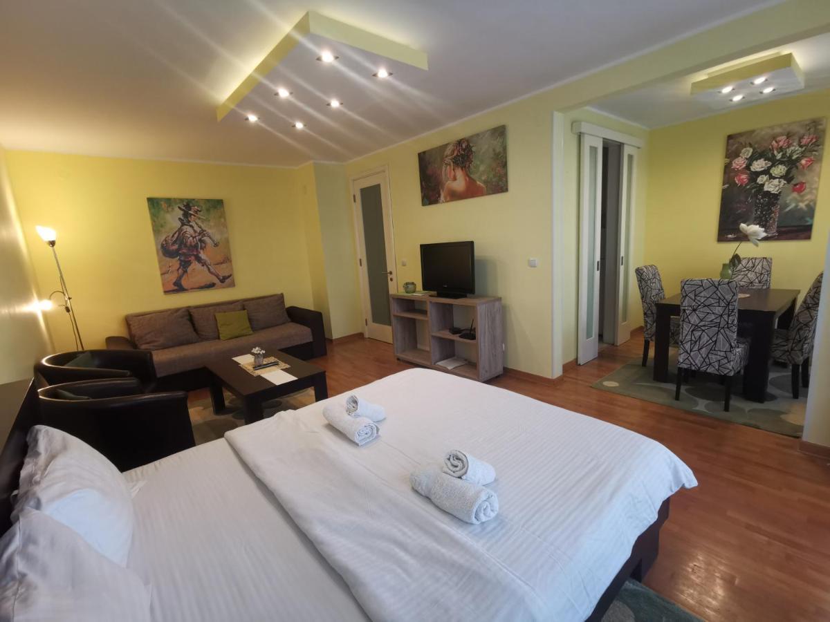 Twin Belville Apartments Beograd Eksteriør bilde